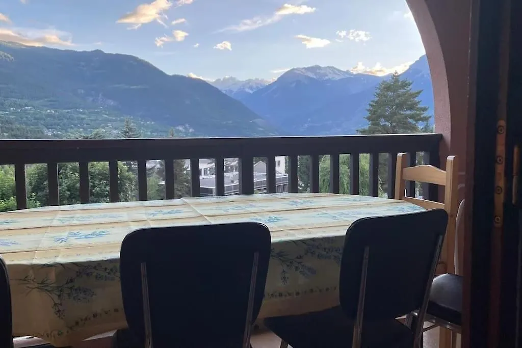 Apartment Appartement En Centre Ville De Guillestre France
