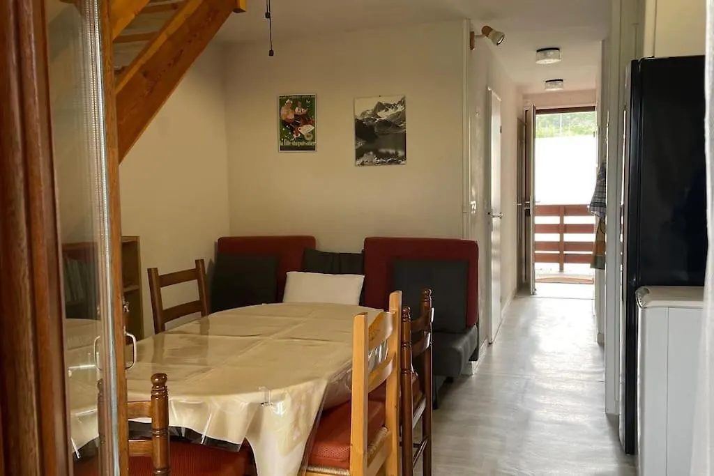 Appartement En Centre Ville De Guillestre Apartment